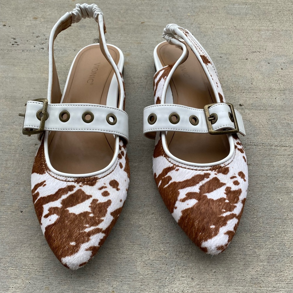 Vionic Elana  sling back brown cow print casual flats 7.5 US women